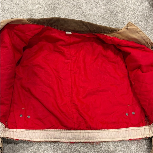 Distressed Cropped Carhartt Jacket - Picture 5 of 5